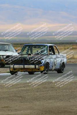 media/Sep-30-2023-24 Hours of Lemons (Sat) [[2c7df1e0b8]]/Track Photos/10am (Star Mazda)/